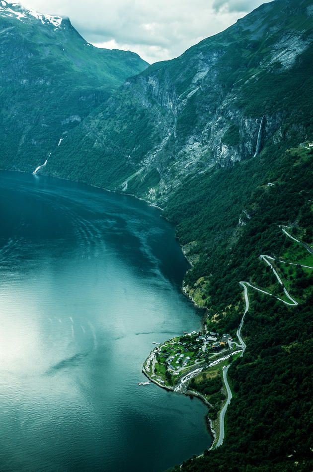 Фьорд Гейрангер и Орлиная дорога в Норвегии
